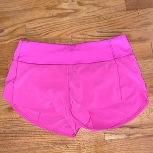 Lululemon Speed Up Short Sonic Pink Low Rise 2.5 Size 4